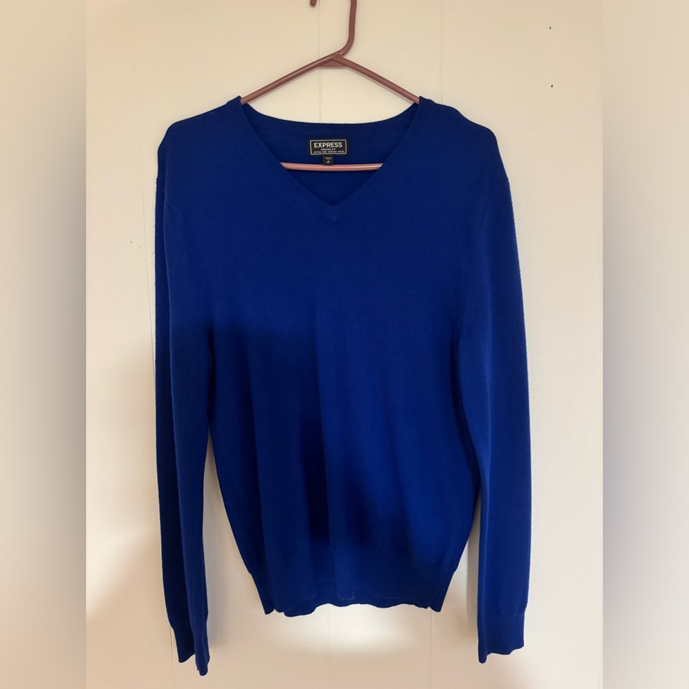 Women’s express shirt size S